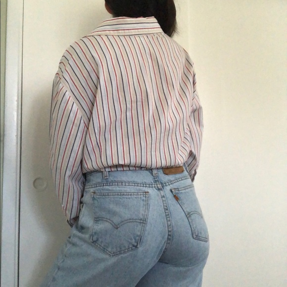 Oversized Multicolored Striped Button Up Top🔺 - Picture 3 of 7